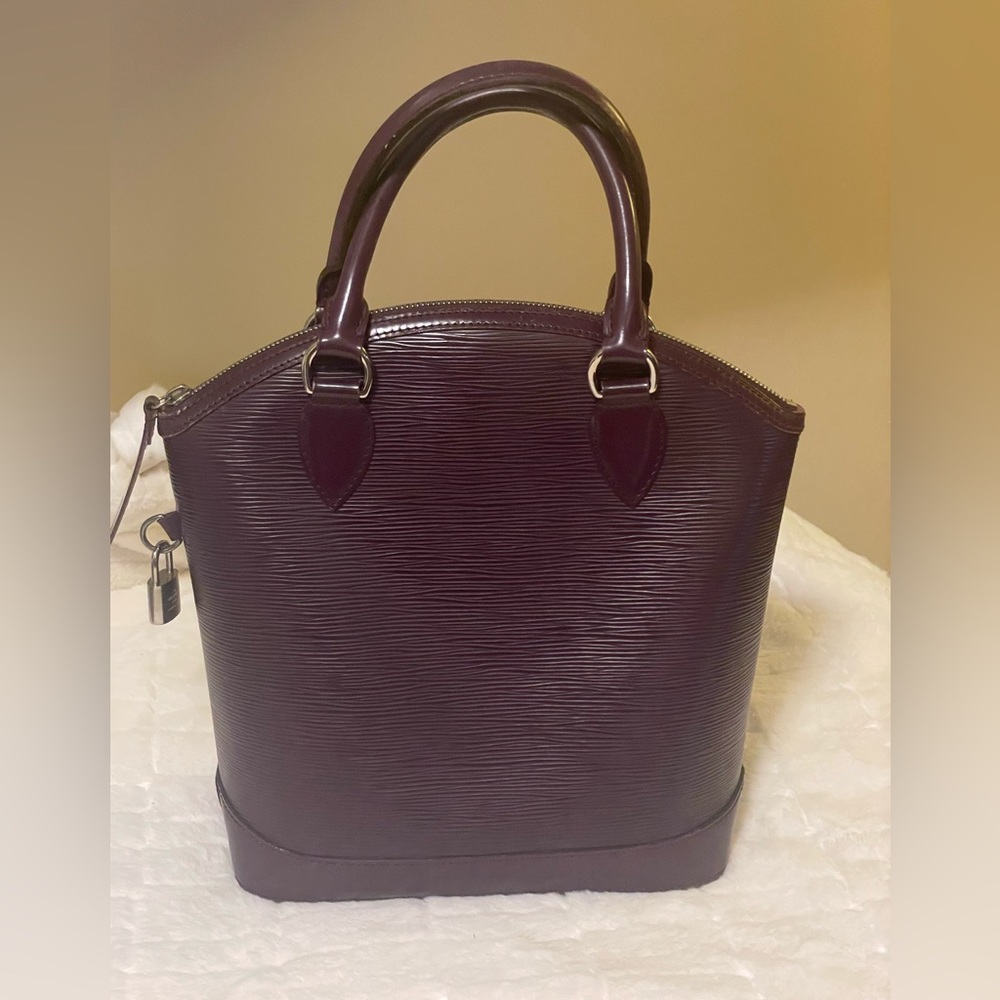 Authentic Louis Vuitton Epi Leather PM Lockit Bag